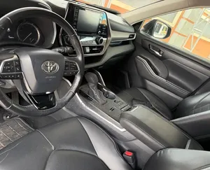Toyota Highlander XLE AWD 2020 Black