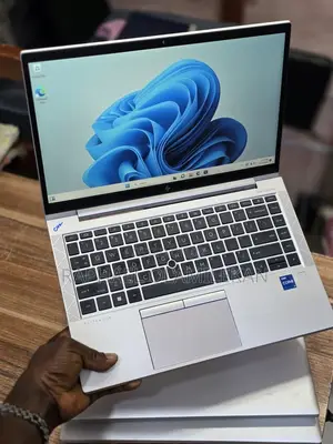 Laptop HP EliteBook 840 G8 1GB Intel Core i7 SSD 512GB