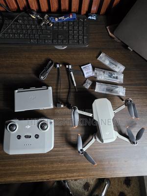 Dji Mini (Fly More Combo)