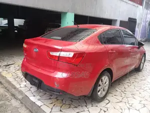Kia Rio 2013 Red