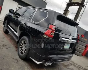 Toyota Land Cruiser Prado 2011 Black