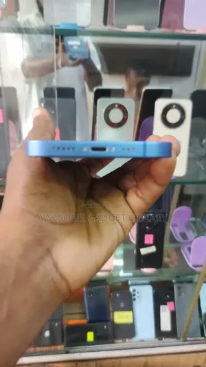 Apple iPhone 13 128 GB Blue