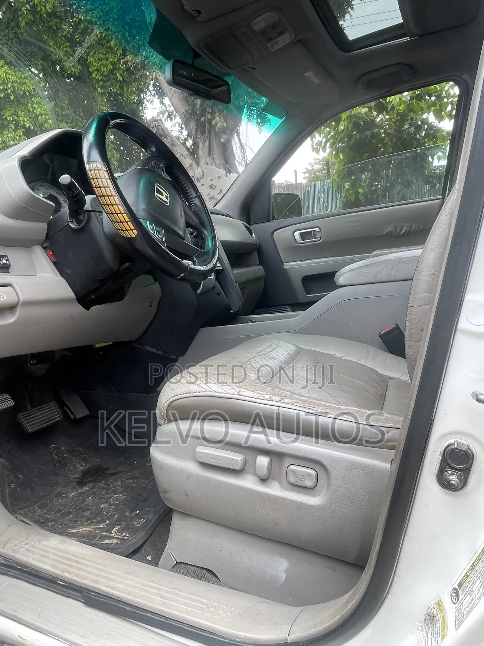 Honda Pilot 2010 White