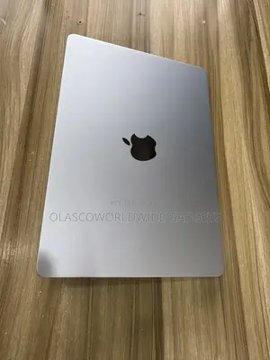 New Laptop Apple MacBook Air 2026 M5 16GB Apple M5 SSD 512GB