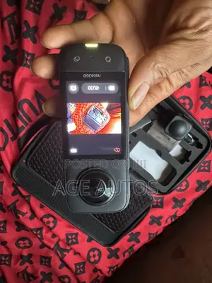 Insta 360 X3