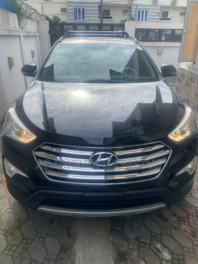 Hyundai Santa Fe 2018 Gray