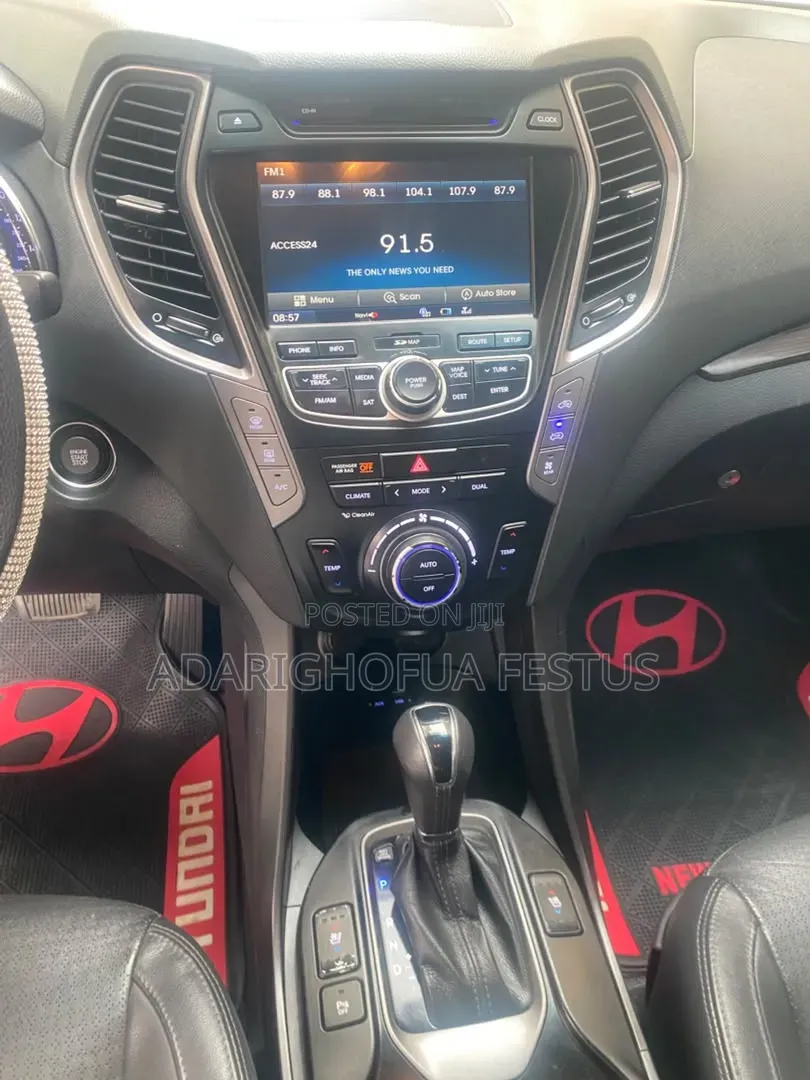 Hyundai Santa Fe 2018 Gray