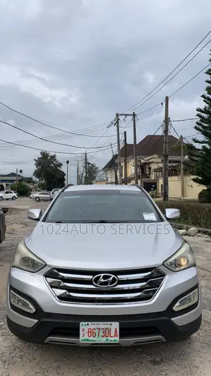 Hyundai Santa Fe 2013 Silver