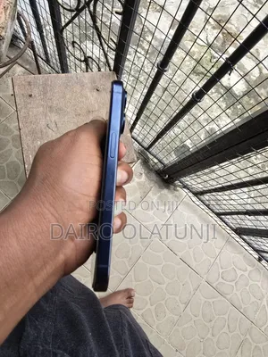 Apple iPhone 15 Pro 128 GB Blue