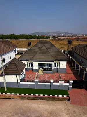3bdrm Bungalow in Karshi for sale