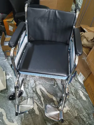 Commode Wheelchair With Hand-Break