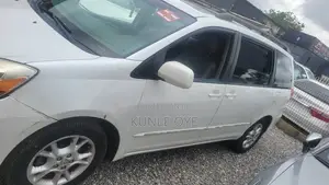 Toyota Highlander Limited V6 2005 White
