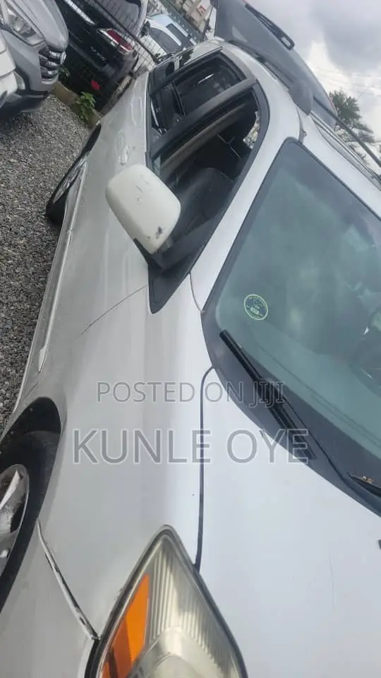 Toyota Highlander Limited V6 2005 White