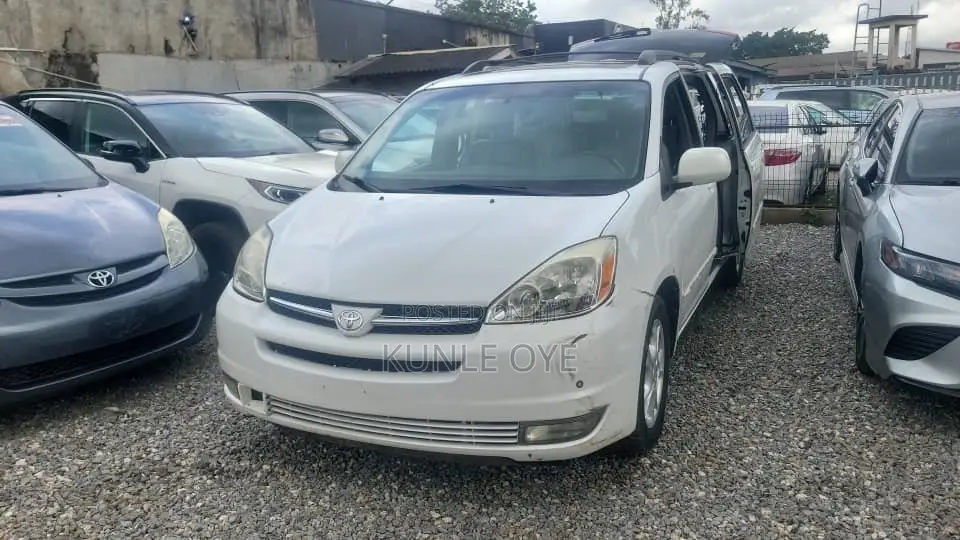 Toyota Highlander Limited V6 2005 White