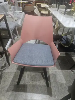 Modern Dining Visitors Chair
