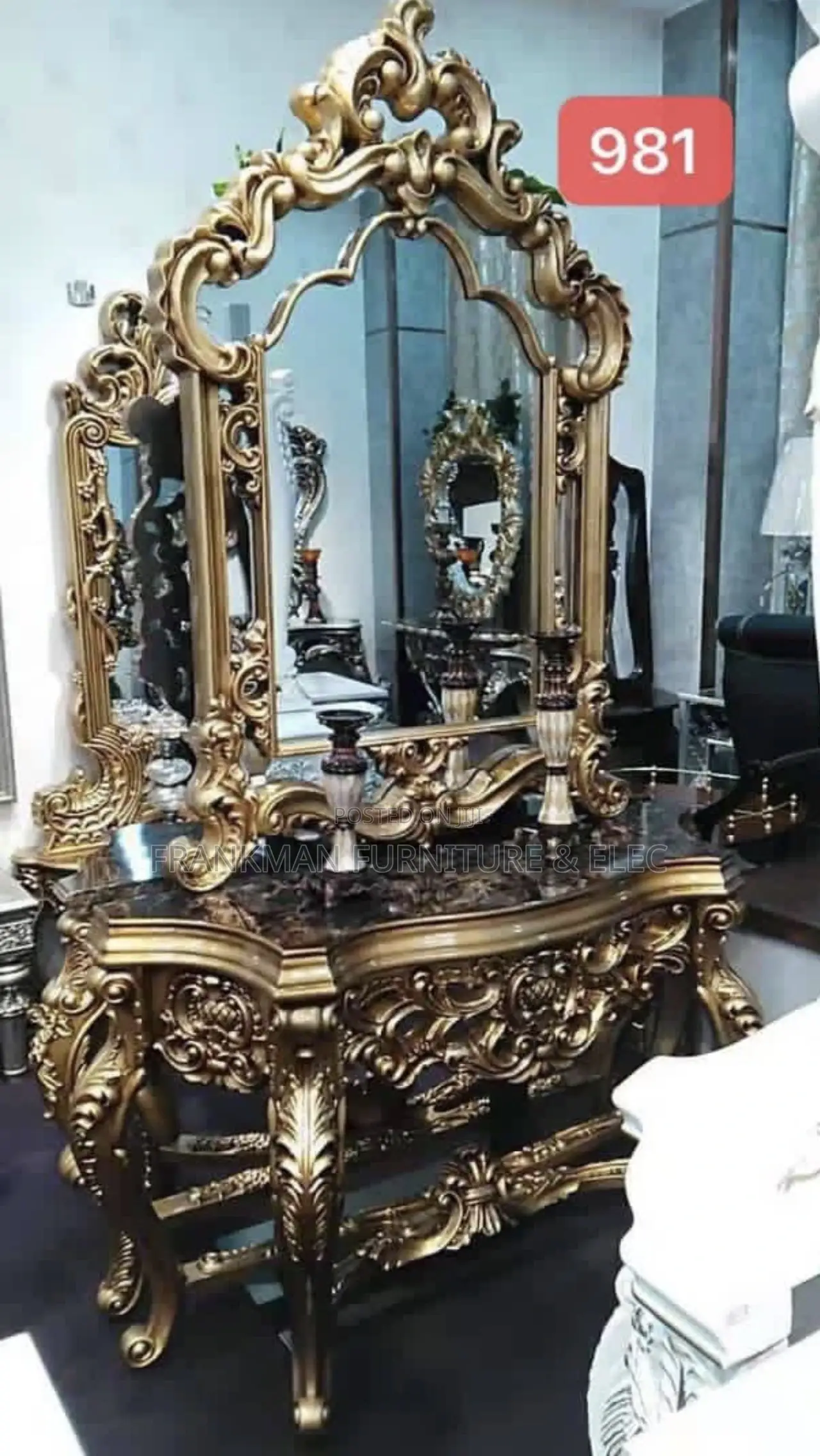 Table Console With Matching Wall Mounted Mirror