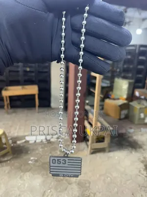 Lluxury Silver Statement Neck Chain for Gentleman With Style