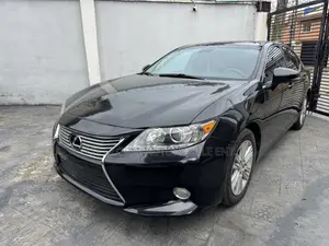 Lexus ES 2014 Black