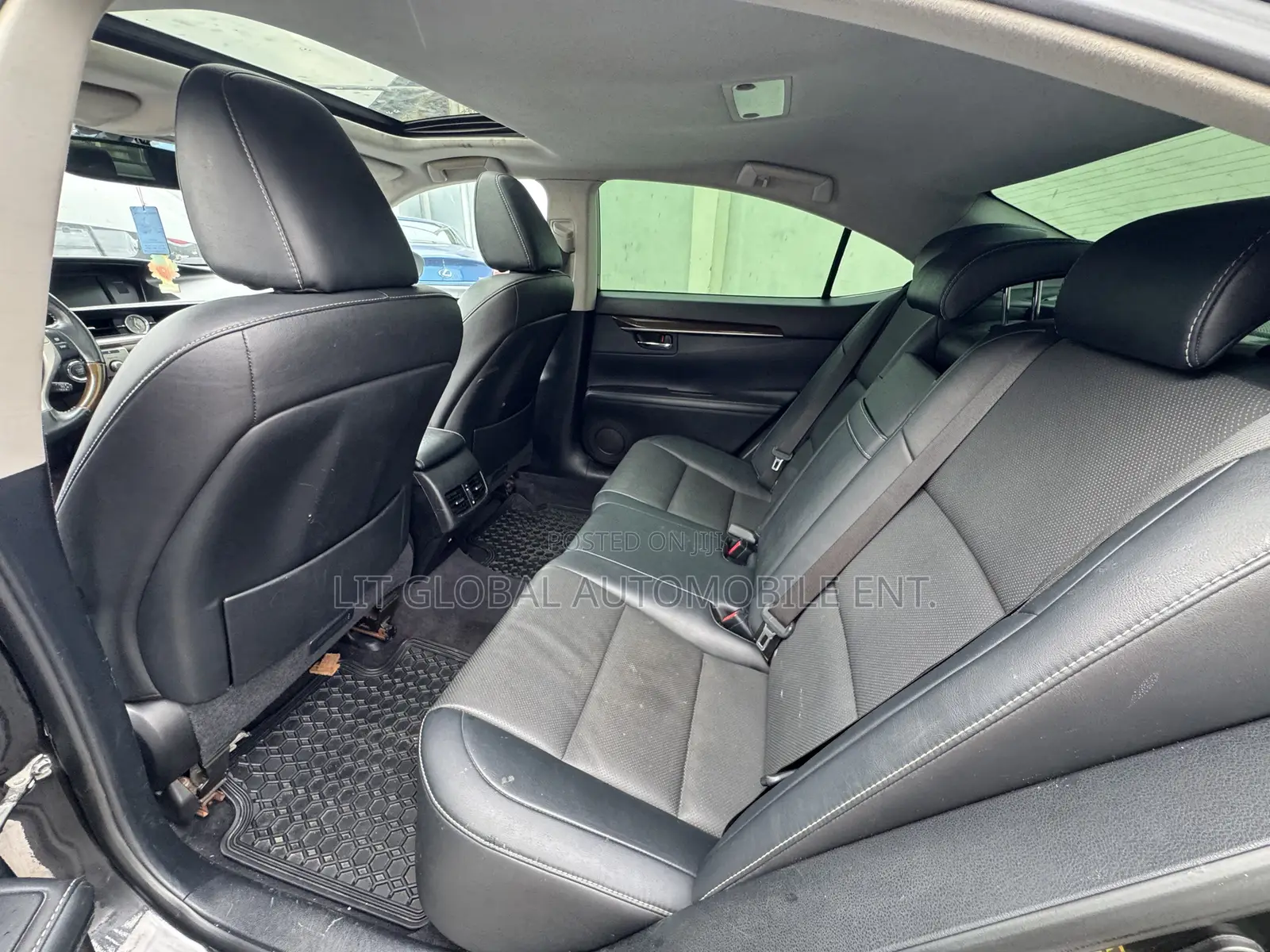 Lexus ES 2014 Black