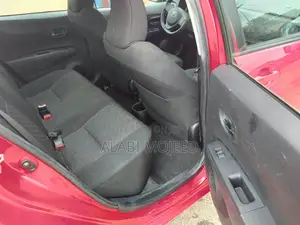 Toyota Yaris LE Hatchback 3dr 2014 Red