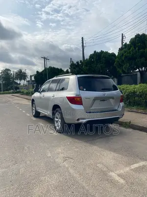 Toyota Highlander 2008 Silver