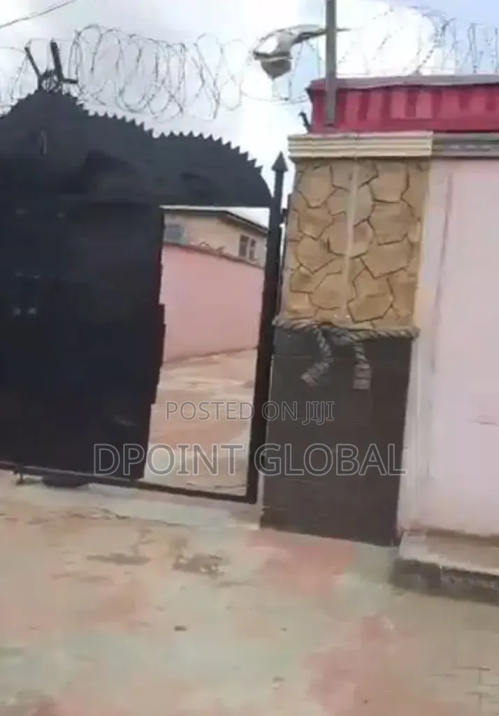 Hotel and Bars, Off Governor's Road, Ikotun