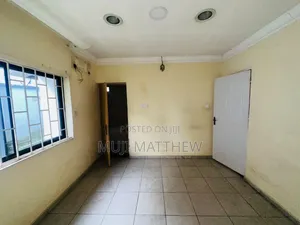 3bdrm Bungalow in Of Aminu Kano, Wuse 2 for rent