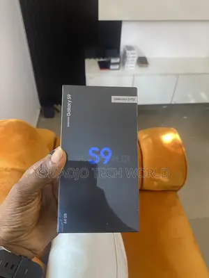 New Samsung Galaxy S9 64 GB Black