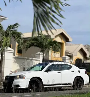 Dodge Avenger 2013 White