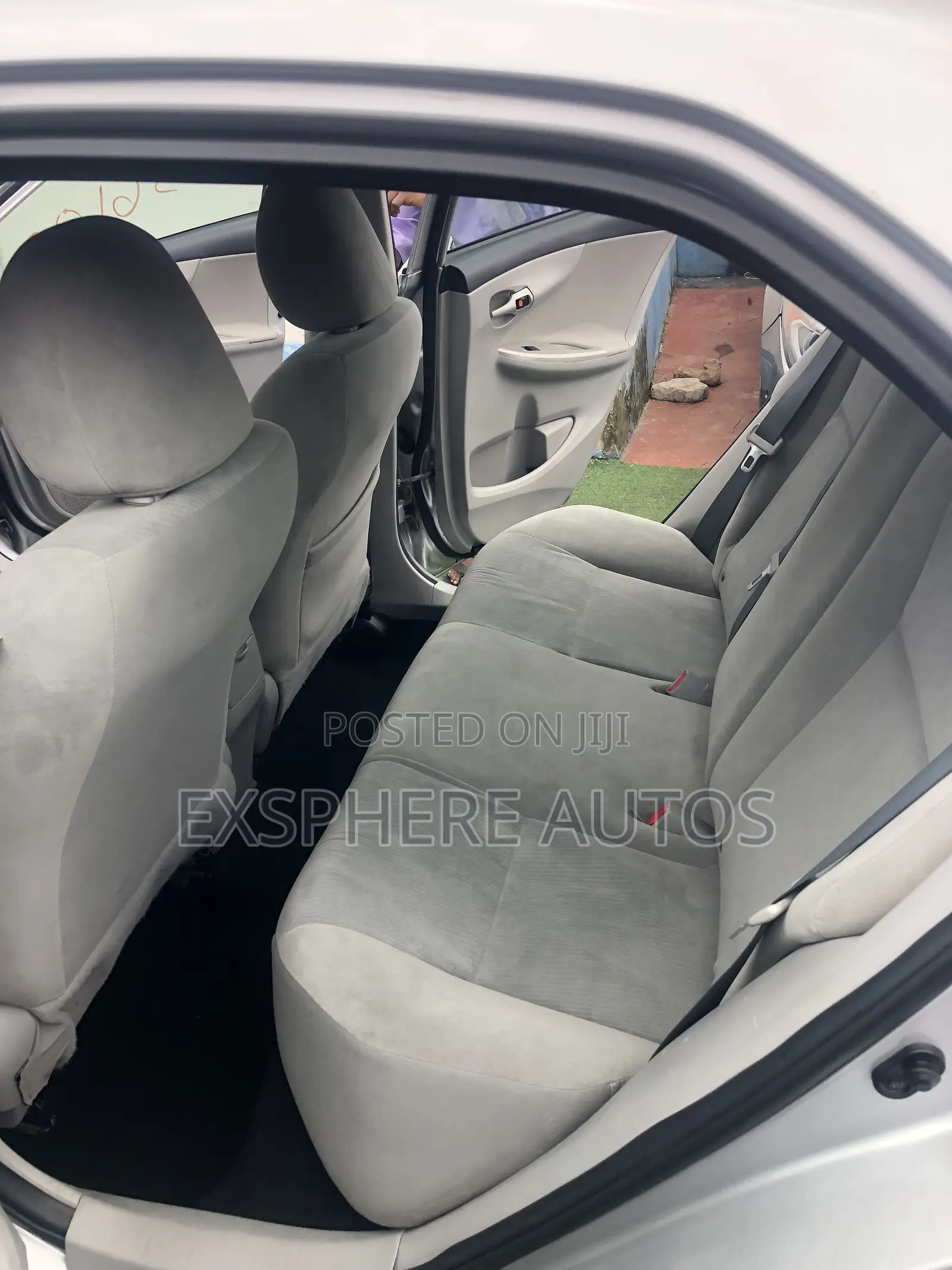 Toyota Corolla 2012 Silver