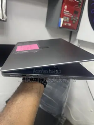 Laptop Apple MacBook Pro 2023 M2 16GB Apple M2 SSD 512GB