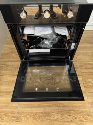 A Brand New Built in Polystar Oven ( Eletric )