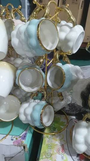Set of Breakable Cup and Stand