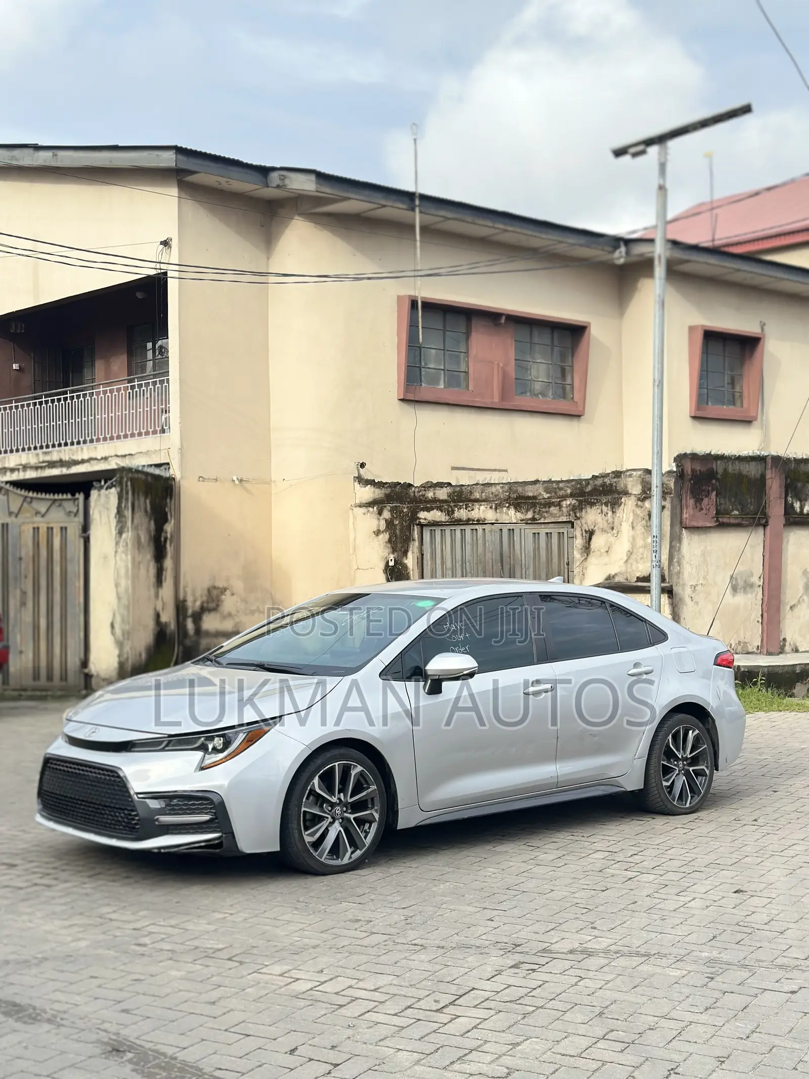 Toyota Corolla SE 2022 Silver