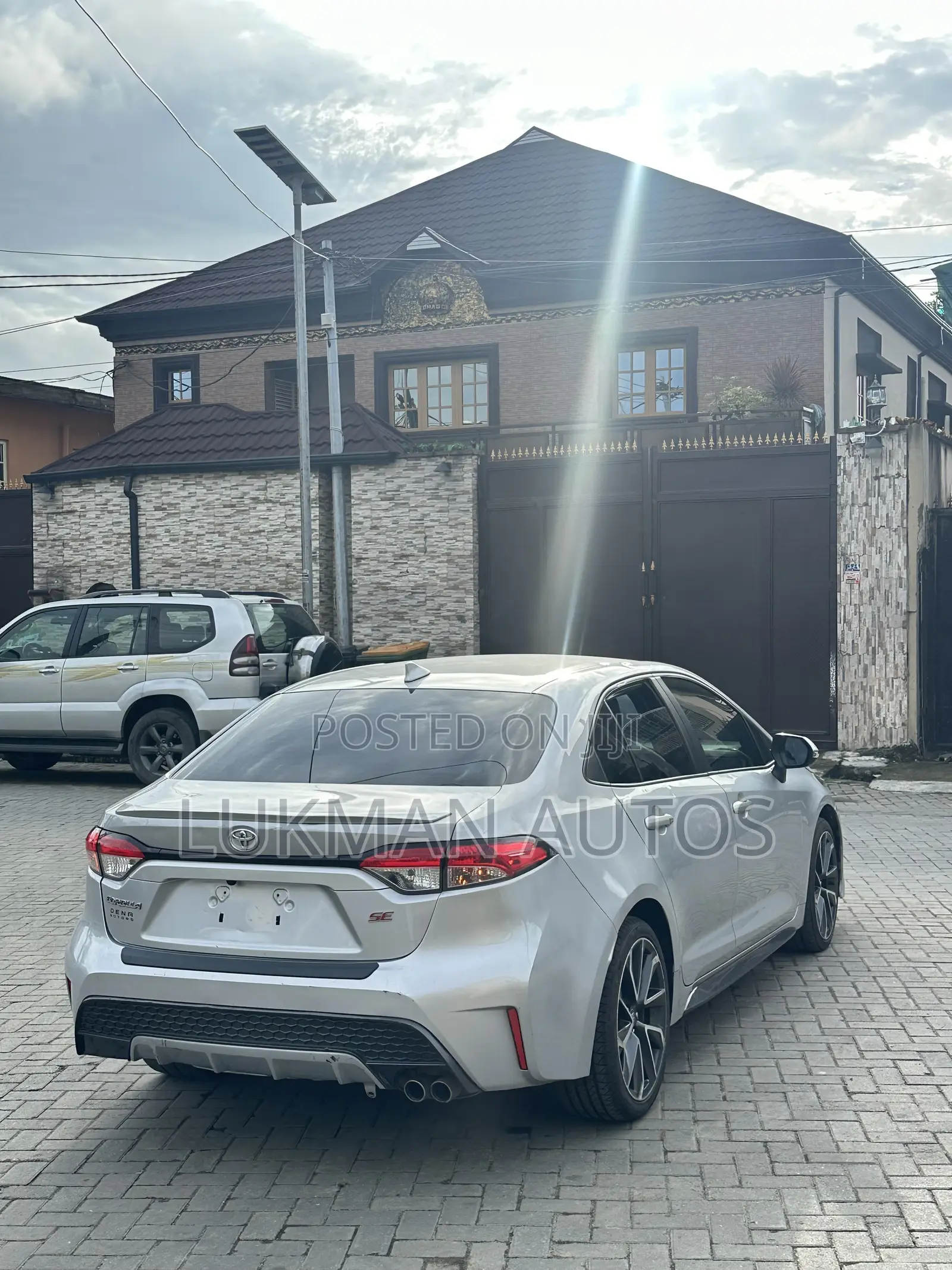 Toyota Corolla SE 2022 Silver