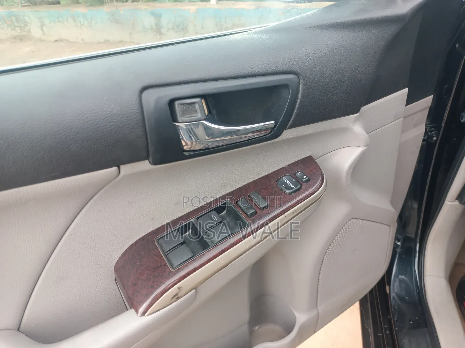 Toyota Camry 2012