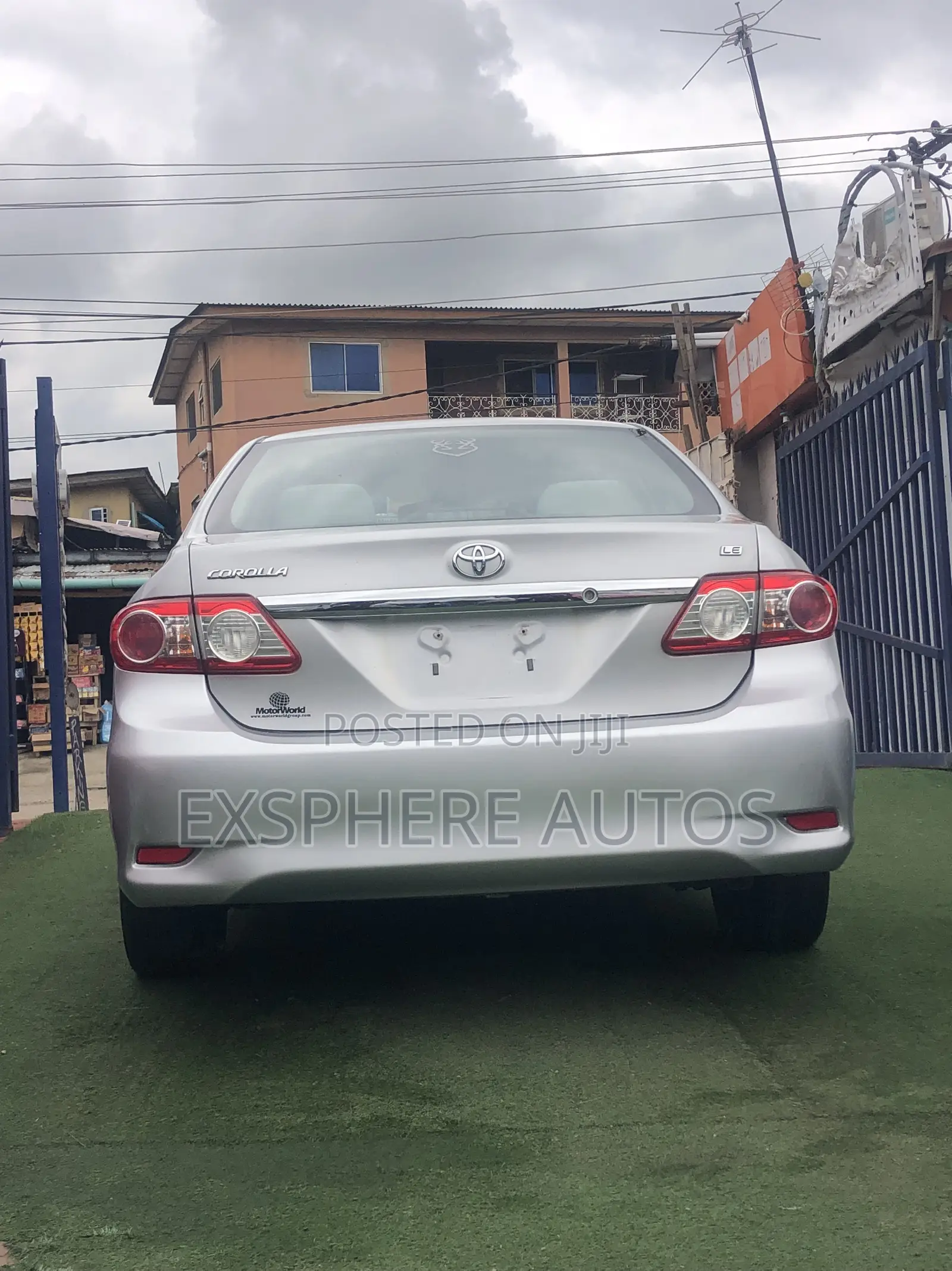 Toyota Corolla 2012 Silver