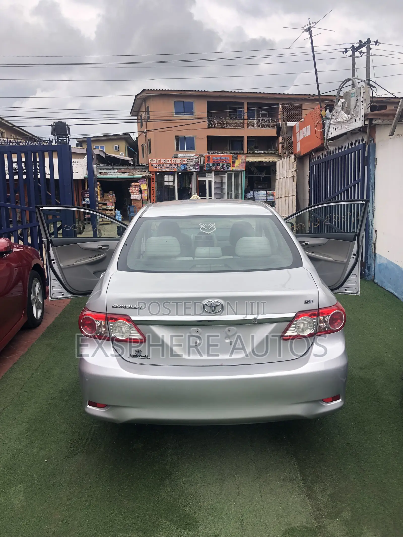 Toyota Corolla 2012 Silver