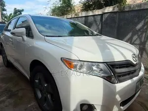 Toyota Venza 2013 White