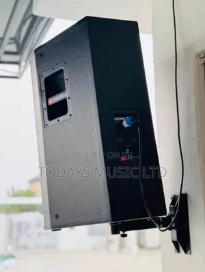 JBL SRX715 Hanging 15” Speaker