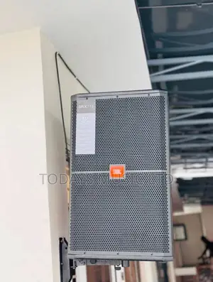 JBL SRX715 Hanging 15” Speaker