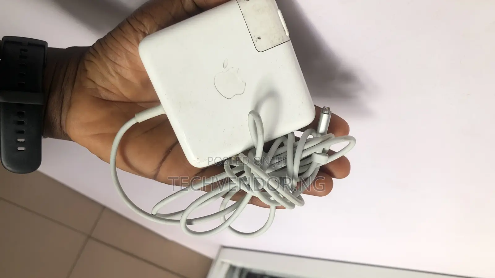 MacBook Charger