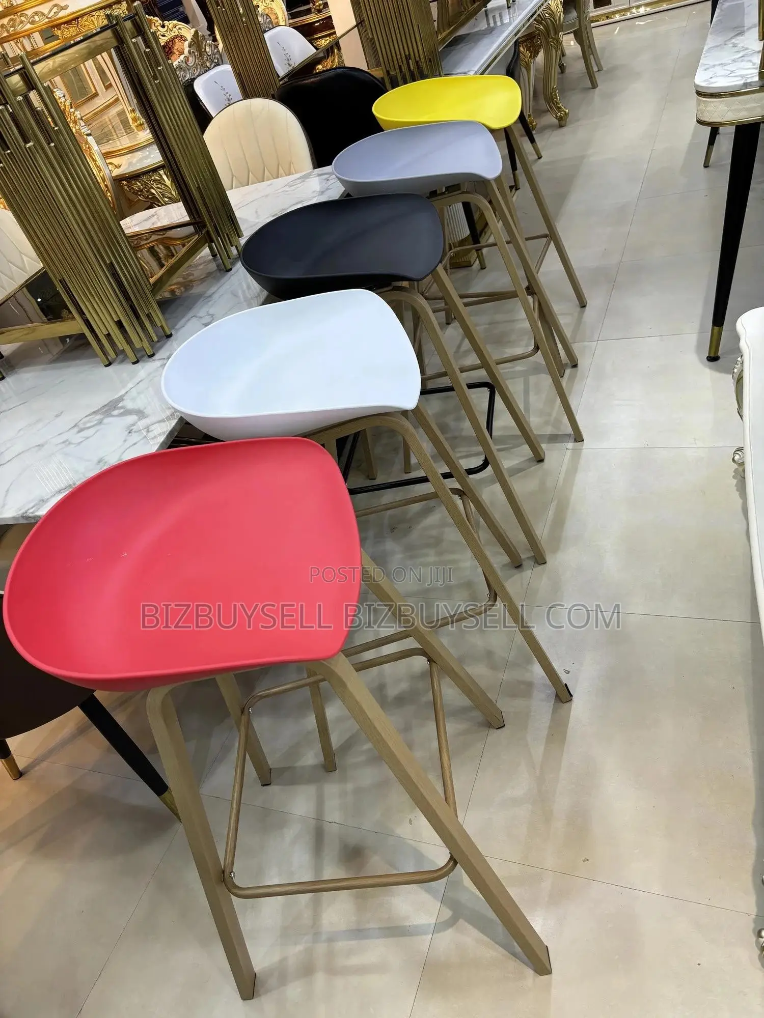 Bar Stool With Metal Legs