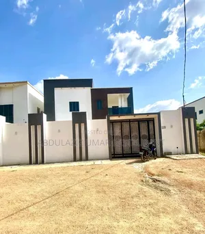 5bdrm House in Kano Municipal for sale