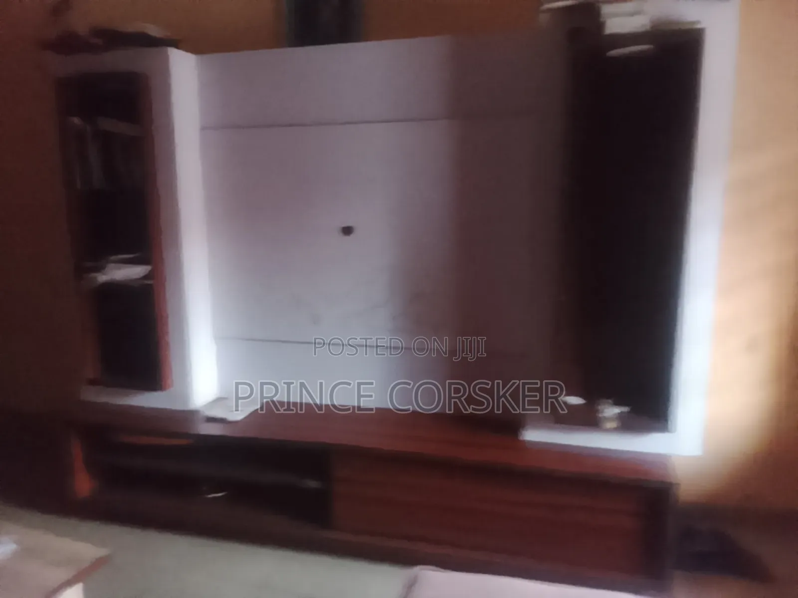 10feet TV Console Unit