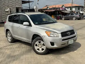Toyota RAV4 2.5 4x4 2011 Silver