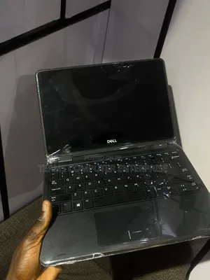 Laptop Dell Latitude 3190 2-in-1 4GB Intel Pentium SSD 128GB