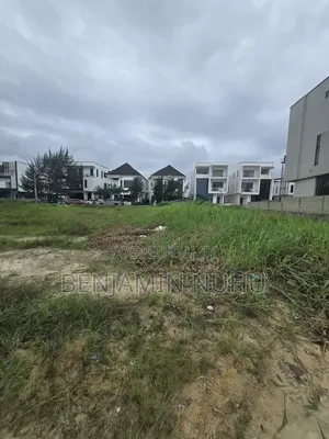 Ready to Build 371sqm Land Available for Sale