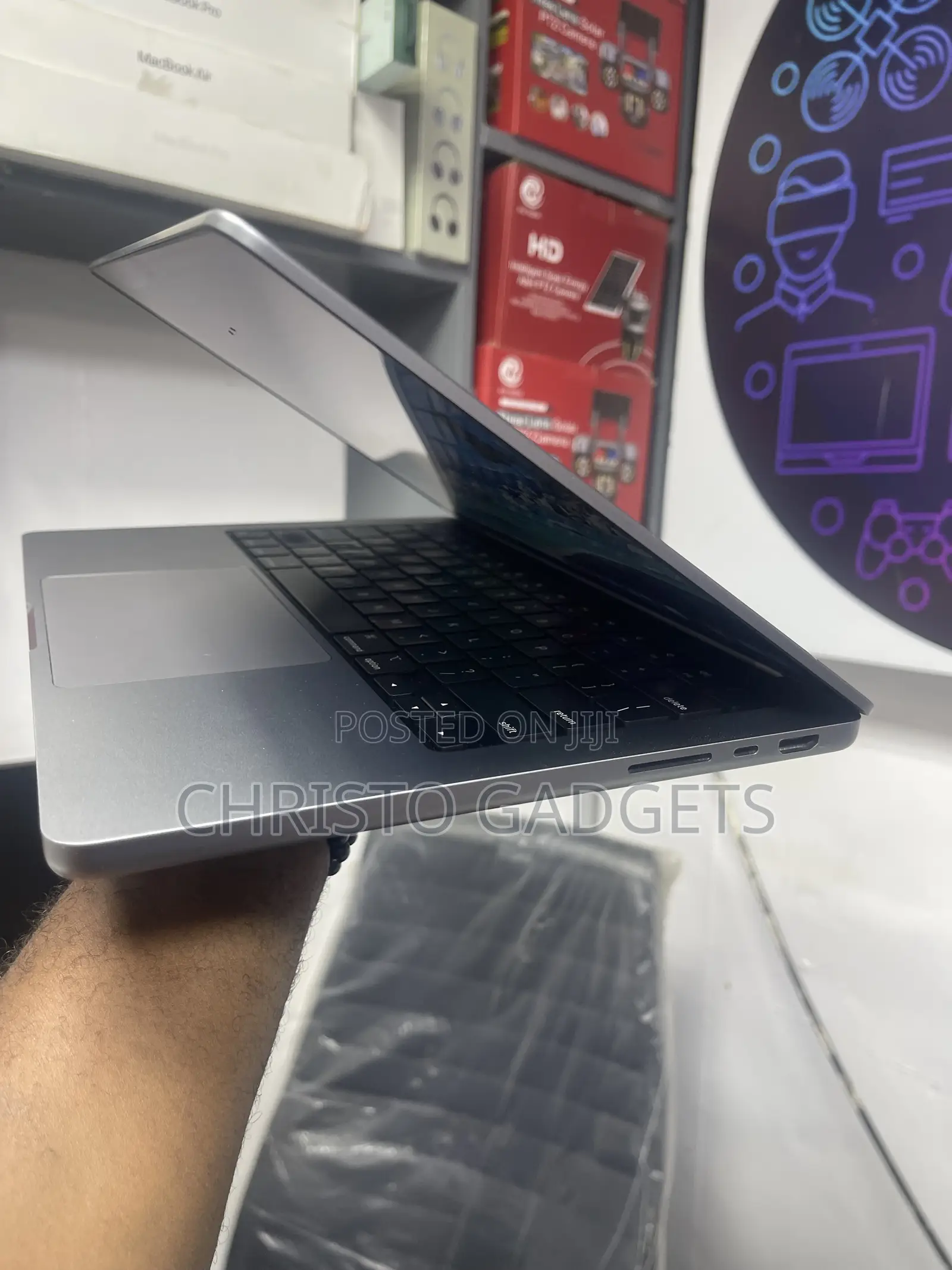 Laptop Apple MacBook Pro 2023 M2 16GB Apple M2 SSD 512GB