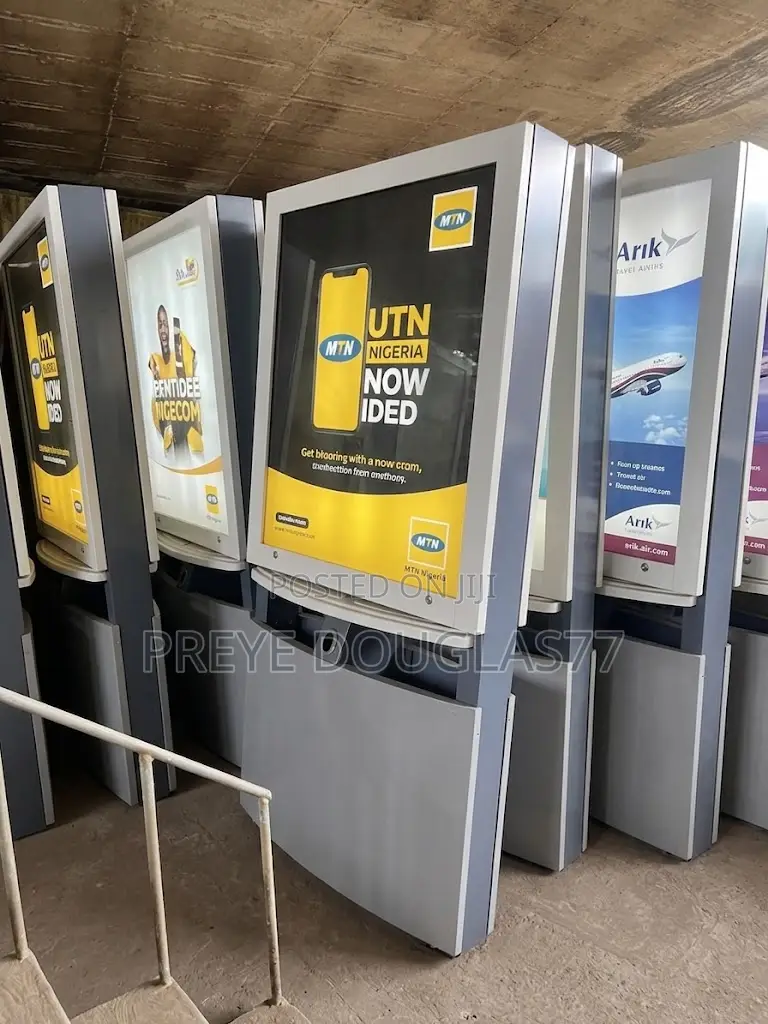 Double Sided Outdoor Advertising Lightbox Totems